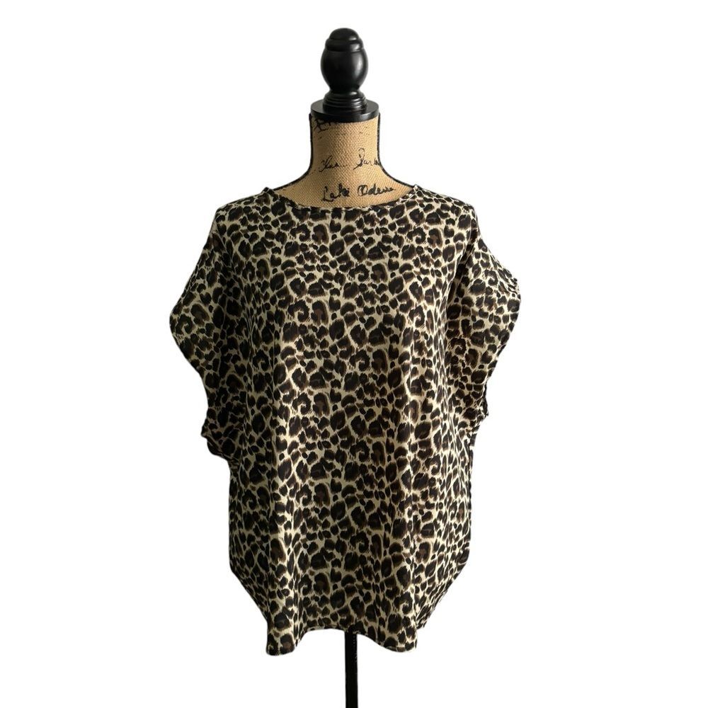 SHEIN Curve Cheetah Print Blouse Size 1X NWOT  4 0385